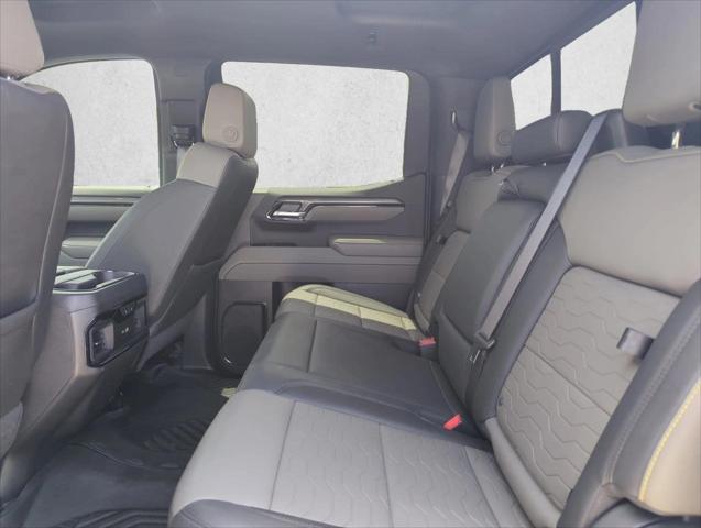 2025 Chevrolet Silverado 1500 4WD Crew Cab Short Bed ZR2