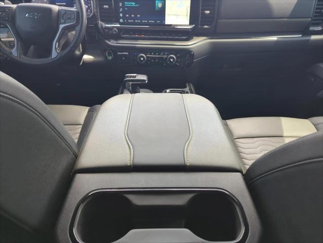 2025 Chevrolet Silverado 1500 4WD Crew Cab Short Bed ZR2