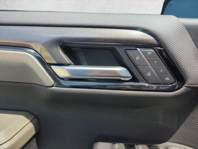 2025 Chevrolet Silverado 1500 4WD Crew Cab Short Bed ZR2