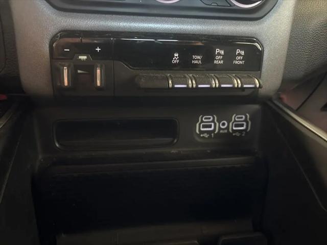 2021 Ram 1500 Big Horn Quad Cab 4x4 6'4" Box