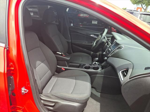 2017 Chevrolet Cruze LT Auto