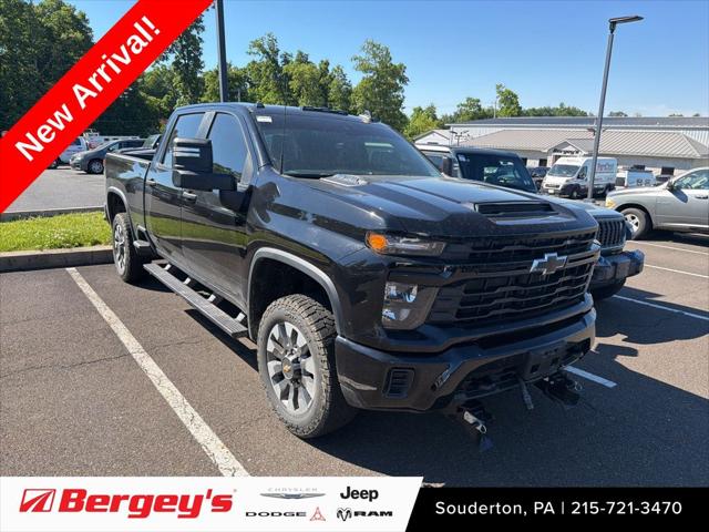 2025 Chevrolet Silverado 2500HD 4WD Crew Cab Standard Bed Custom