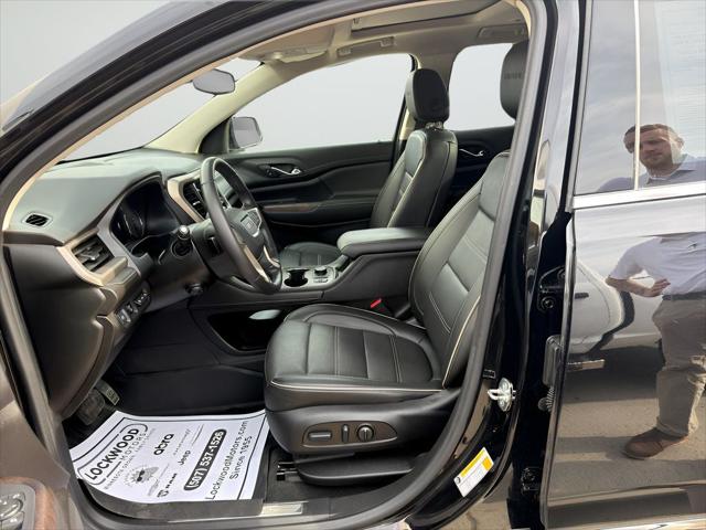 2022 GMC Acadia AWD Denali