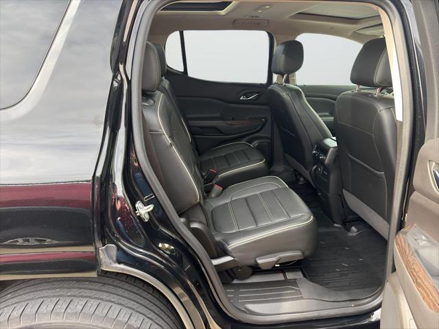 2022 GMC Acadia AWD Denali