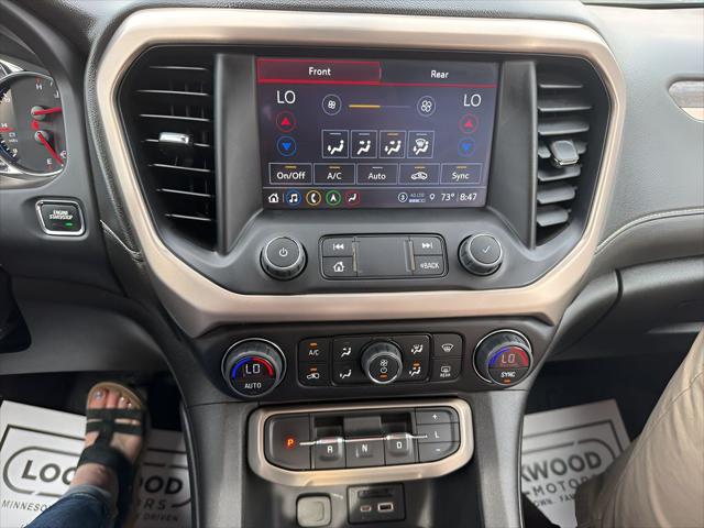 2022 GMC Acadia AWD Denali
