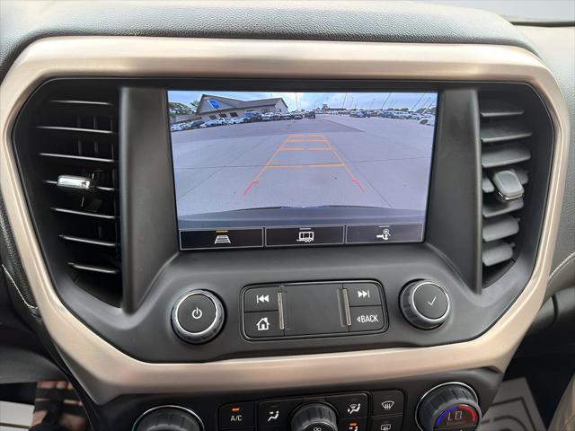 2022 GMC Acadia AWD Denali