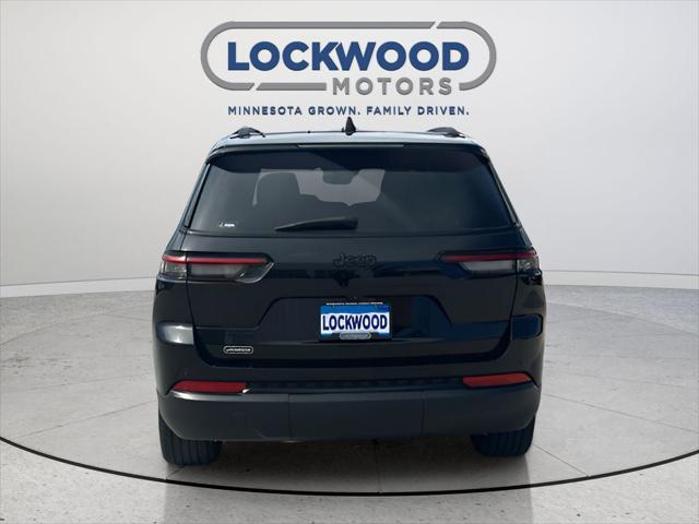 2023 Jeep Grand Cherokee L Altitude 4x4