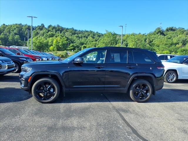 2024 Jeep Grand Cherokee Limited 4x4 2024 Jeep Grand Cherokee Limited 4x4