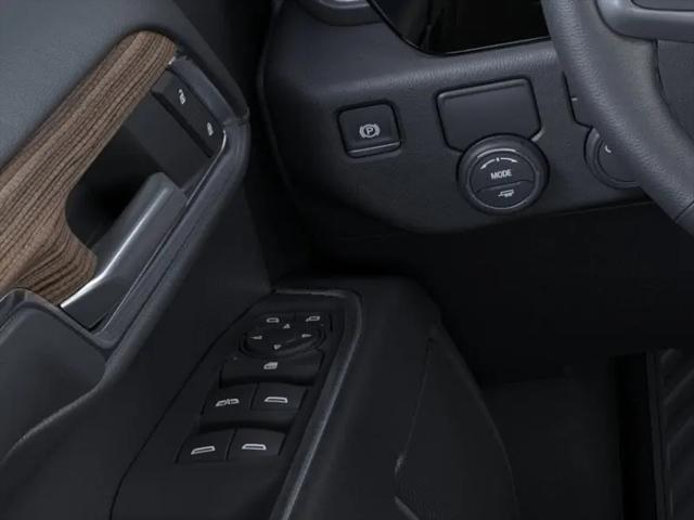 2026 Chevrolet Silverado 1500 2WD Crew Cab Short Bed LT