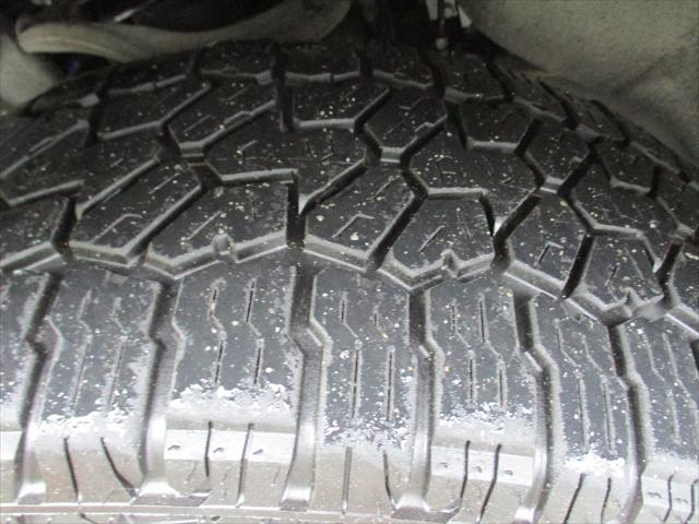 2023 Chevrolet Silverado 1500 4WD Crew Cab Short Bed LTZ