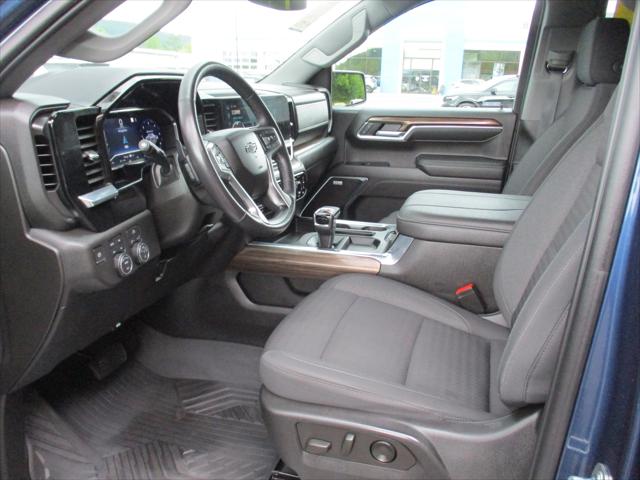 2023 Chevrolet Silverado 1500 4WD Crew Cab Short Bed RST