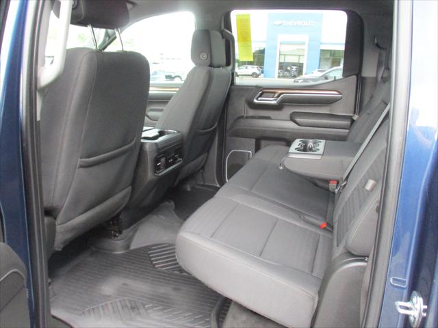 2023 Chevrolet Silverado 1500 4WD Crew Cab Short Bed RST