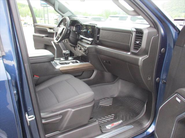 2023 Chevrolet Silverado 1500 4WD Crew Cab Short Bed RST