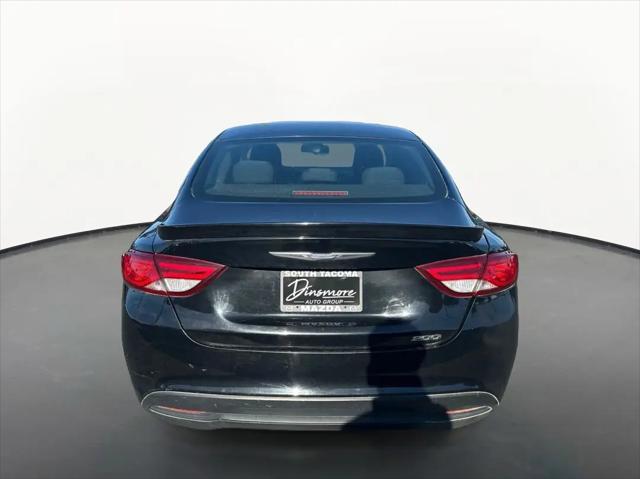 2016 Chrysler 200 LX