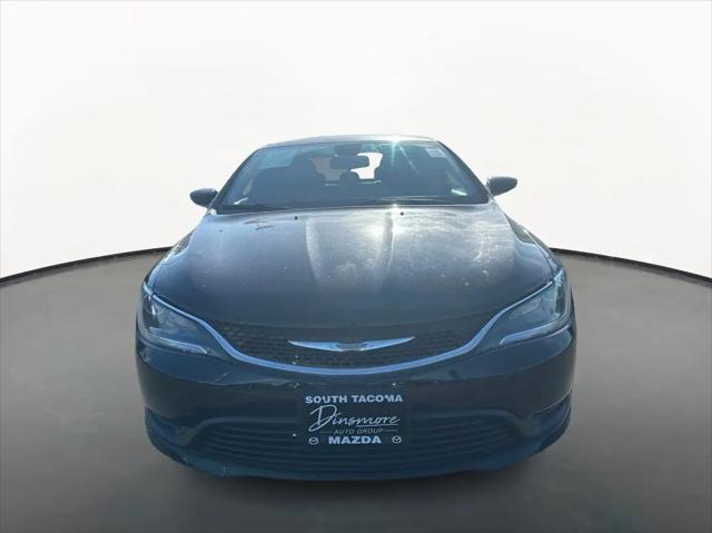 2016 Chrysler 200 LX