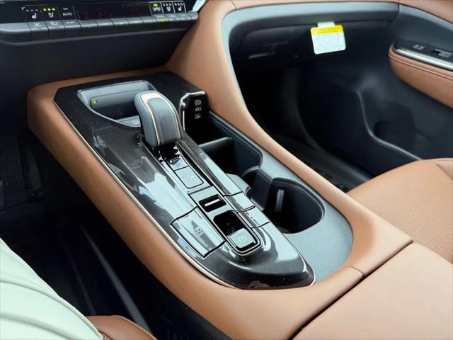 2026 Toyota Crown Signia Limited