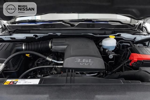 2024 Ram 1500 Classic Warlock Crew Cab 4x4 5'7" Box