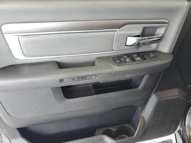 2021 Ram 1500 SLT Crew Cab 4x4 6'4" Box