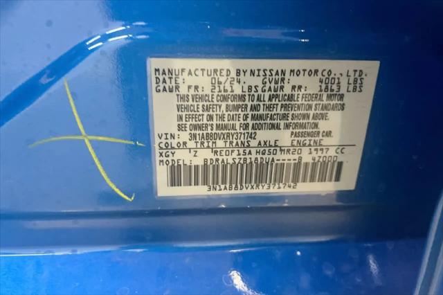 2024 Nissan Sentra SR Xtronic CVT