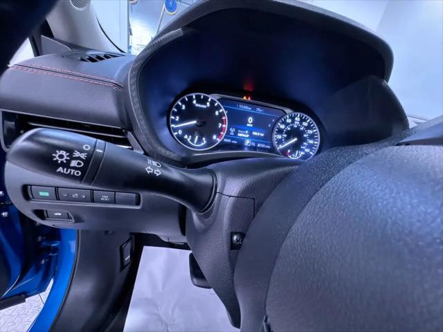 2024 Nissan Sentra SR Xtronic CVT