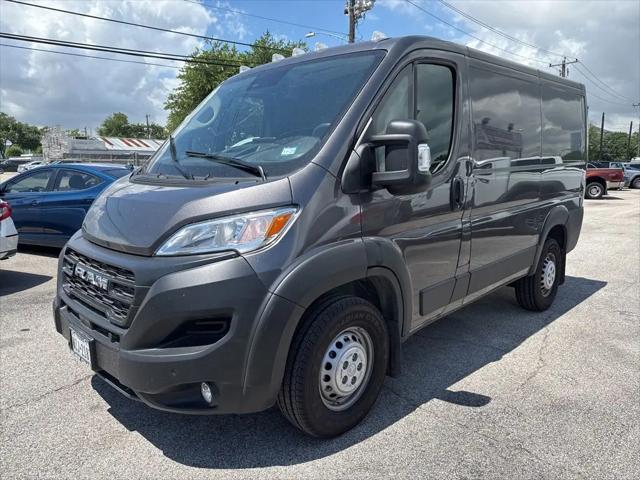 2026 Ram ProMaster Cargo Van Tradesman Low Roof 118" WB w/Pass Seat