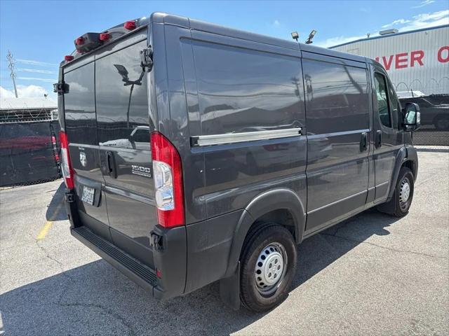 2026 Ram ProMaster Cargo Van Tradesman Low Roof 118" WB w/Pass Seat