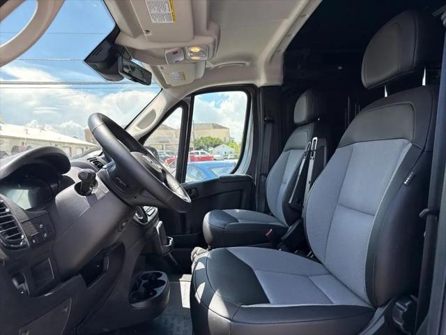 2026 Ram ProMaster Cargo Van Tradesman Low Roof 118" WB w/Pass Seat
