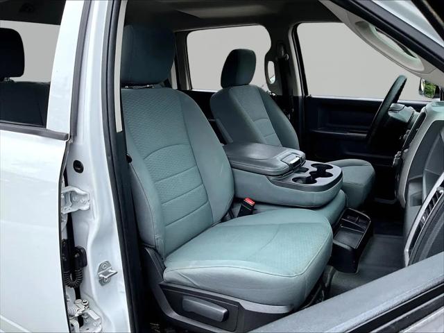 2017 Ram 1500 Tradesman Crew Cab 4x2 6'4" Box