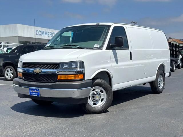 2026 Chevrolet Express Cargo Van 2500 Regular Wheelbase, WT, RWD