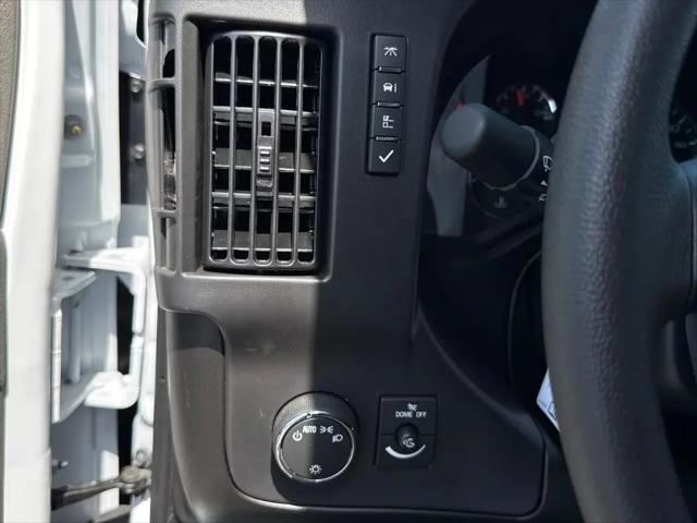 2026 Chevrolet Express Cargo Van 2500 Regular Wheelbase, WT, RWD