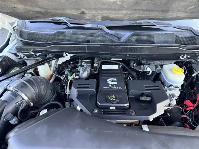 2022 Ram 2500 Tradesman Crew Cab 4x4 8' Box