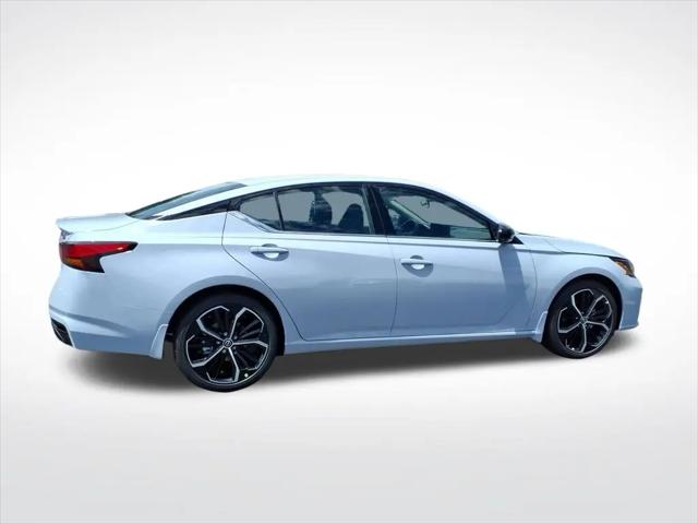 2026 Nissan Altima SR FWD