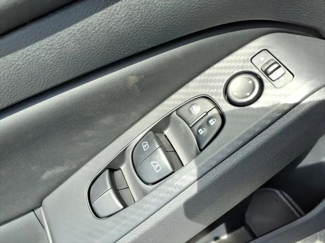 2026 Nissan Altima SR FWD