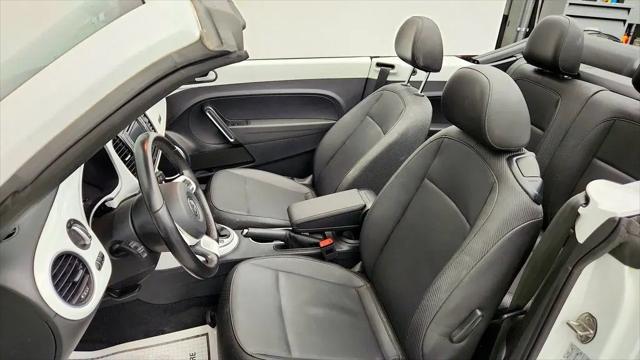 2019 Volkswagen Beetle 2.0T SE
