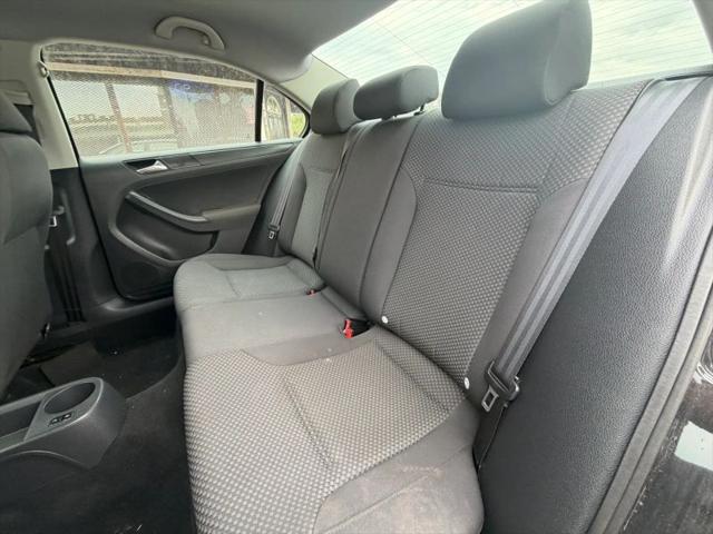 2012 Volkswagen Jetta 2.0L S