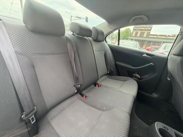 2012 Volkswagen Jetta 2.0L S