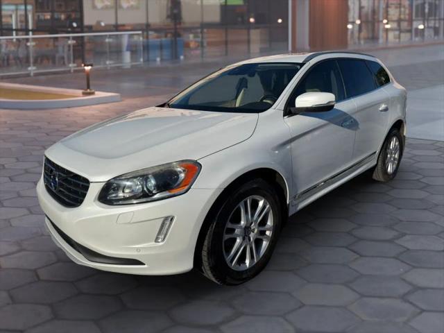 2016 Volvo XC60 T5 Drive-E Platinum