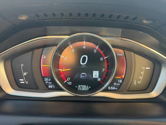 2016 Volvo XC60 T5 Drive-E Platinum