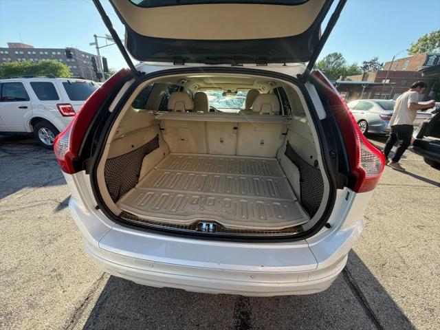 2016 Volvo XC60 T5 Drive-E Platinum