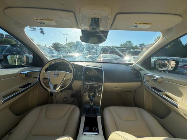 2016 Volvo XC60 T5 Drive-E Platinum