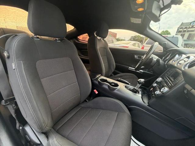 2015 Ford Mustang V6