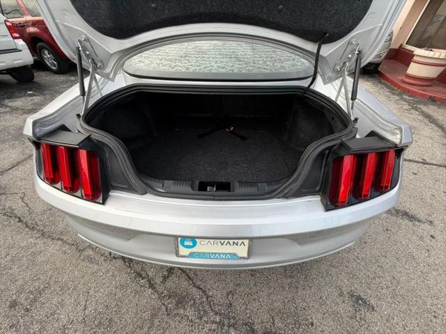 2015 Ford Mustang V6