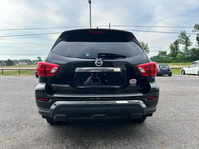 2020 Nissan Pathfinder S 4WD
