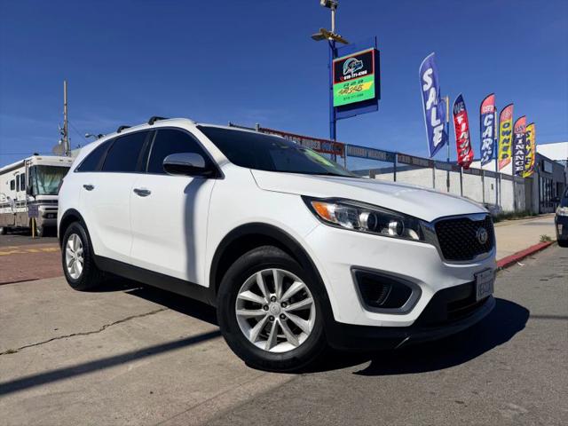 2016 Kia Sorento 3.3L LX