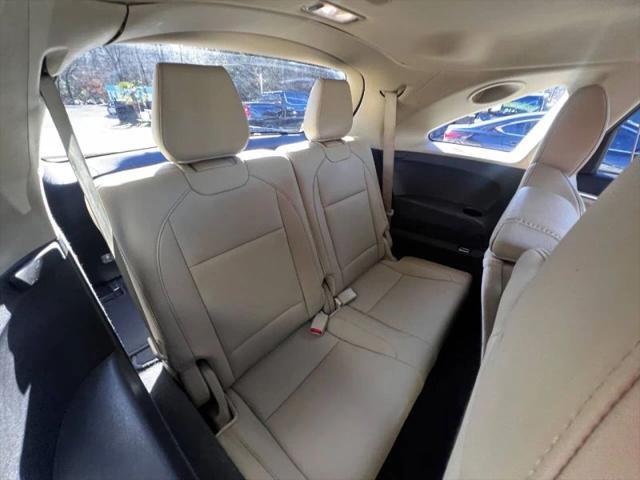 2017 Acura MDX w/Technology Package