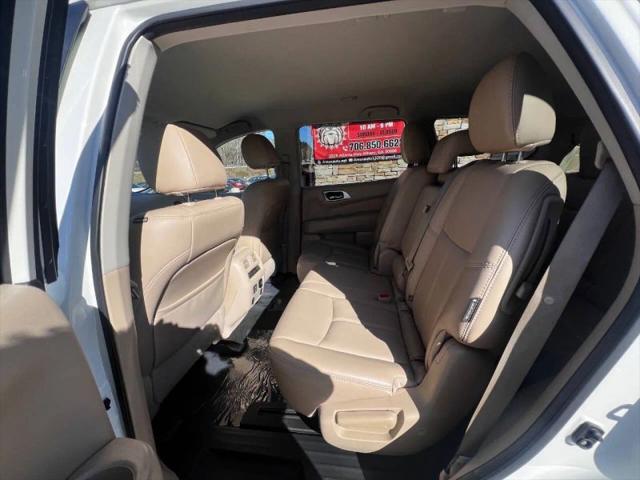 2018 Nissan Pathfinder SL