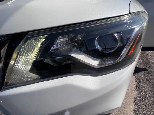 2018 Nissan Pathfinder SL