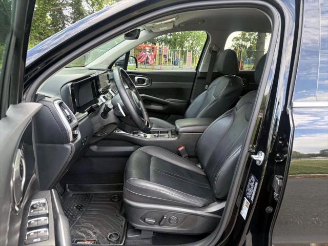 2023 Kia Sorento Hybrid EX