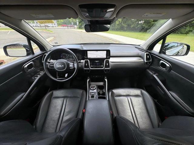 2023 Kia Sorento Hybrid EX