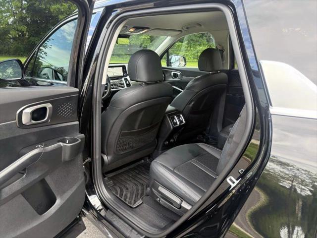 2023 Kia Sorento Hybrid EX